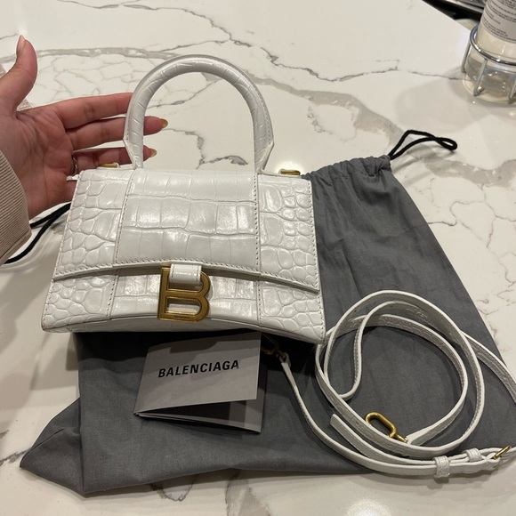 Hourglass XS - Picture 6 of 6